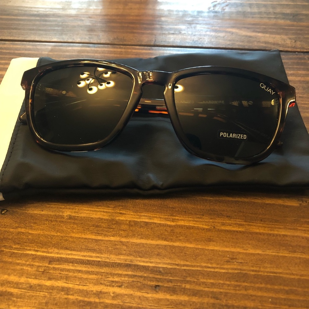 Quay Hardwire Sunglasses